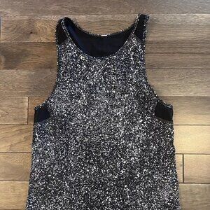 Women's LULULEMON Black White Activewear Tank Top Size 2-4